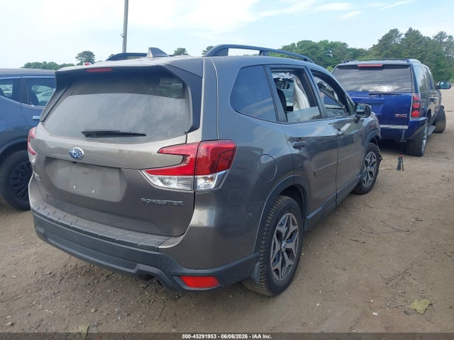 2020 Subaru Forester Premium მანქანა იყიდება აუქციონზე, vin: JF2SKAGC3LH413501, აუქციონის ნომერი: 45291953
