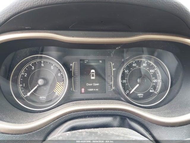 Продаж на аукціоні авто 2014 Jeep Cherokee Latitude, vin: 1C4PJMCSXEW203689, номер лоту: 45291996