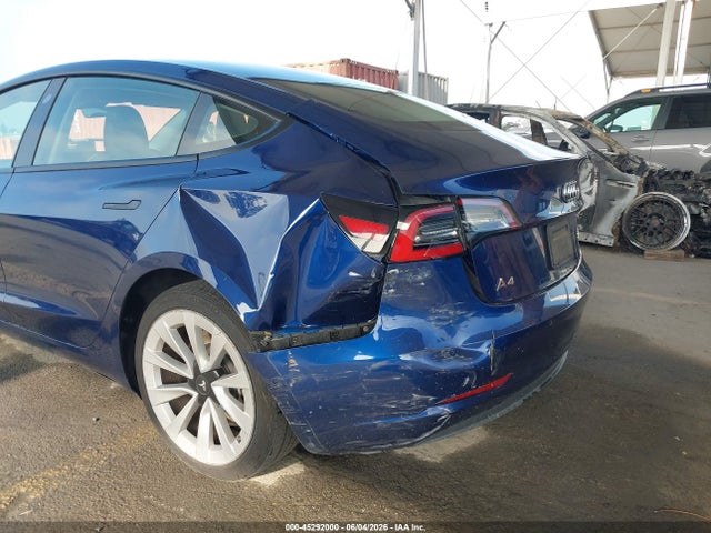 Tesla Model 3 Long Range Dual Motor All-wheel Drive 2022 5YJ3E1EB5NF143954 Image 18