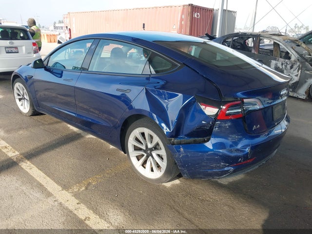 Tesla Model 3 Long Range Dual Motor All-wheel Drive 2022 5YJ3E1EB5NF143954 Image 3