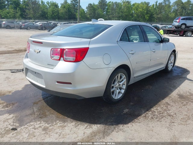 Chevrolet MALIBU 1LT 2015 1G11C5SLXFF322935 Image 4