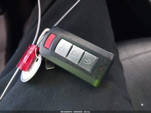 45292019 :رقم المزاد ، JA4AD3A39LZ019837 vin ، 2020 Mitsubishi Outlander Sel 2.4 مزاد بيع