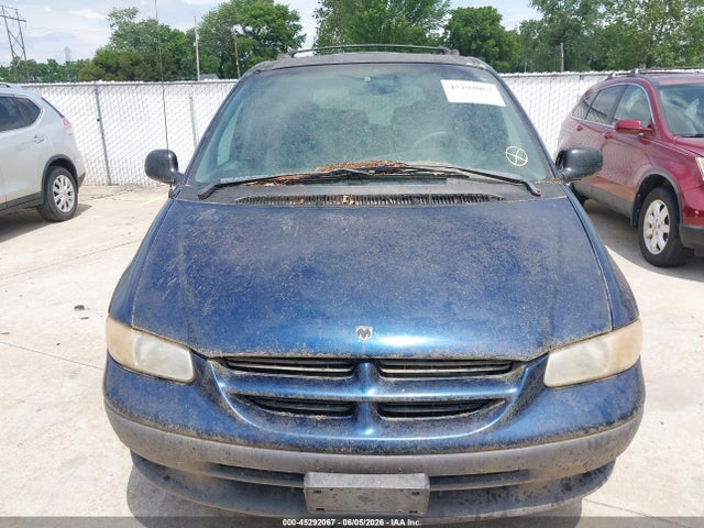 2000 Dodge Grand Caravan Se მანქანა იყიდება აუქციონზე, vin: 1B4GP44G1YB685471, აუქციონის ნომერი: 45292067