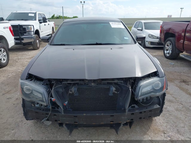 2C3CCAGG0EH383555 Chrysler 300 300s