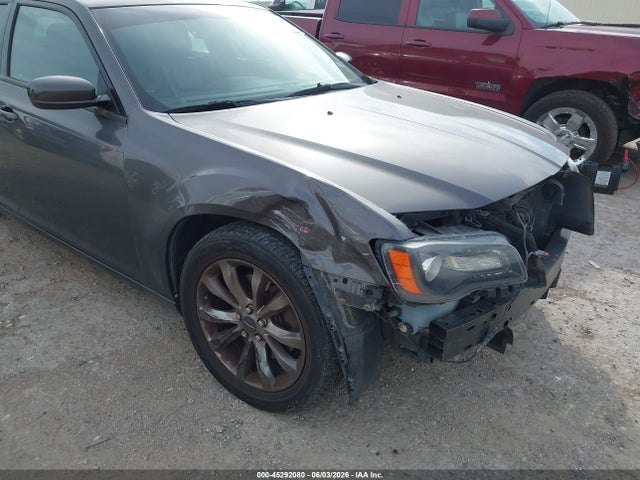2C3CCAGG0EH383555 Chrysler 300 300s