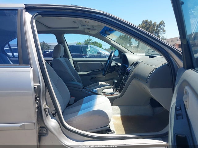 45292099 :رقم المزاد ، JN1CA31D8YT528086 vin ، 2000 Nissan Maxima Gle/gxe/se مزاد بيع