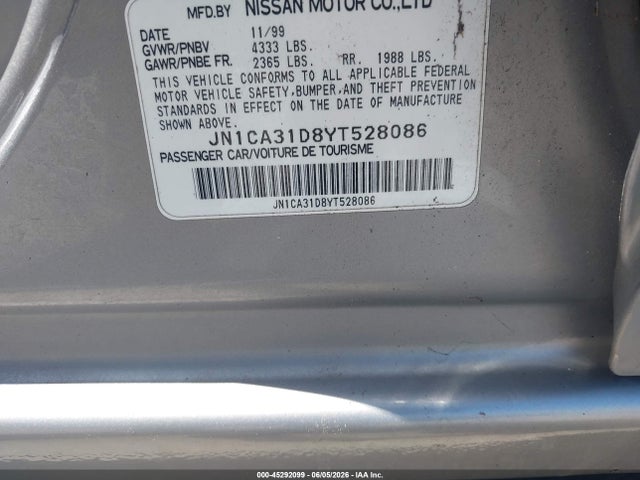 45292099 :رقم المزاد ، JN1CA31D8YT528086 vin ، 2000 Nissan Maxima Gle/gxe/se مزاد بيع