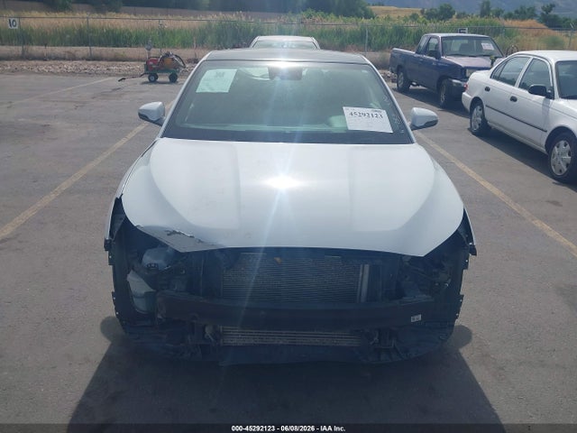 Продаж на аукціоні авто 2020 Hyundai Veloster Turbo, vin: KMHTH6AB9LU025867, номер лоту: 45292123