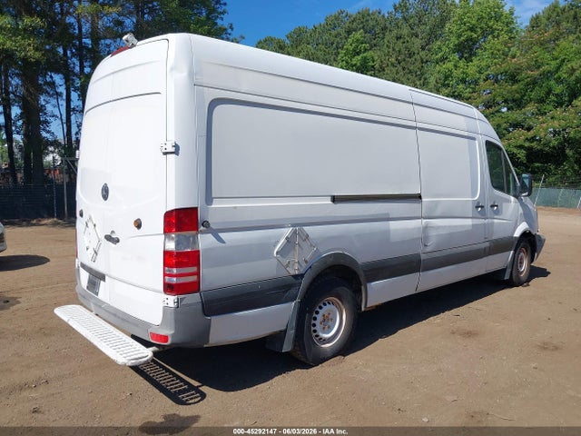 45292147 :رقم المزاد ، WD3PE8CB4C5671331 vin ، 2012 Mercedes-benz Sprinter 2500 High Roof مزاد بيع