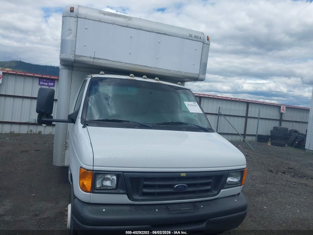 Продажа на аукционе авто 2007 Ford E-450 Cutaway, vin: 1FDXE45S07DB24172, номер лота: 45292202