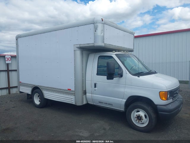 Продажа на аукционе авто 2007 Ford E-450 Cutaway, vin: 1FDXE45S07DB24172, номер лота: 45292202
