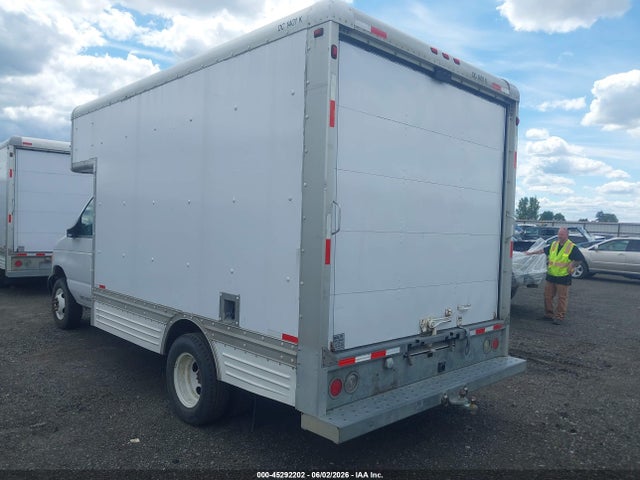 Продажа на аукционе авто 2007 Ford E-450 Cutaway, vin: 1FDXE45S07DB24172, номер лота: 45292202