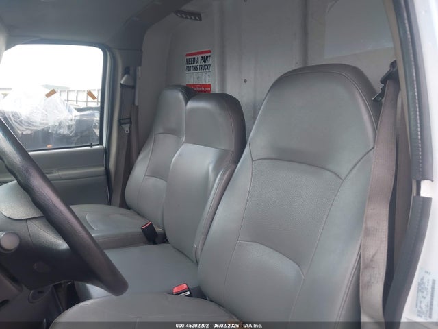 Продажа на аукционе авто 2007 Ford E-450 Cutaway, vin: 1FDXE45S07DB24172, номер лота: 45292202