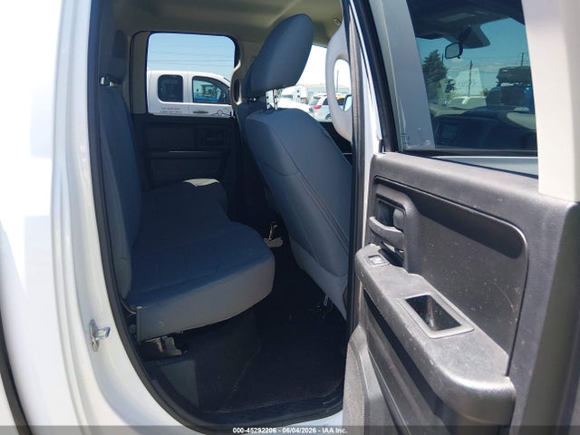 Продажа на аукционе авто 2019 Ram 1500 Classic Tradesman  4x4 6'4 Box, vin: 1C6RR7FG2KS636072, номер лота: 45292206