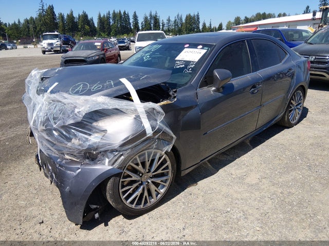 Lexus IS 300 2016 JTHCM1D29G5010248 Image 2