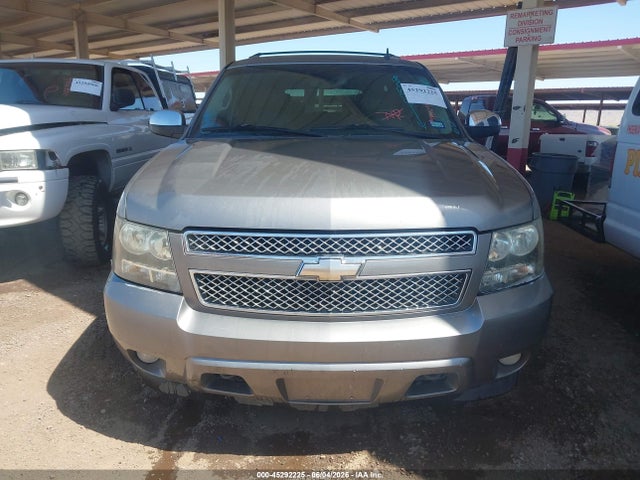 45292225 :رقم المزاد ، 3GNFK16358G275020 vin ، 2008 Chevrolet Suburban 1500 Ltz مزاد بيع
