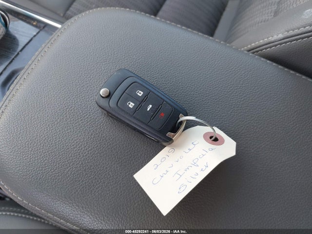Chevrolet IMPALA LS 2019 2G11X5SA0K9146547 Image 11