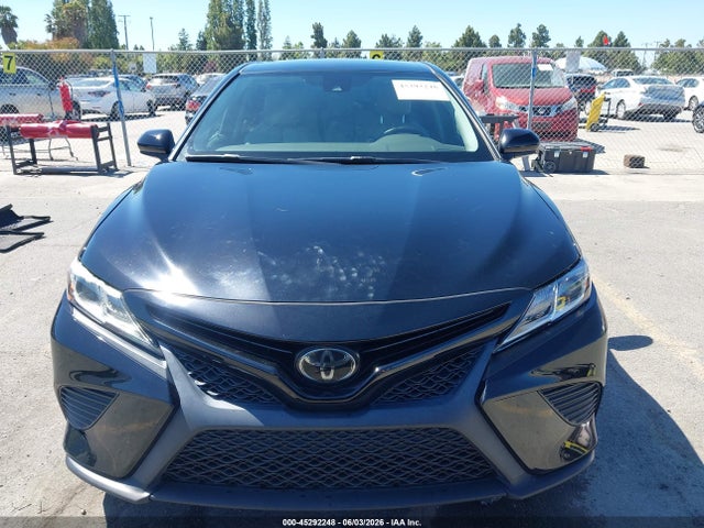 Auction sale of the 2019 Toyota Camry Se, vin: 4T1B11HK8KU760136, lot number: 45292248