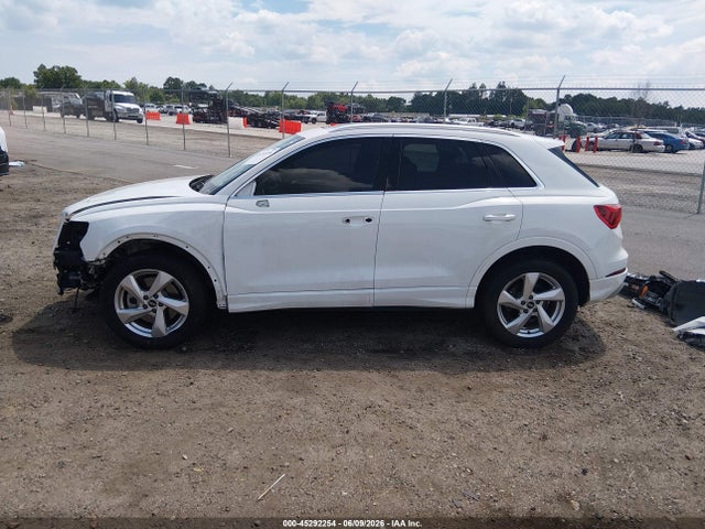 45292254 :رقم المزاد ، WA1AUCF37M1064350 vin ، 2021 Audi Q3 Premium 40 Tfsi Quattro Tiptronic مزاد بيع