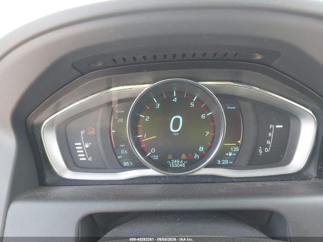 45292261 :رقم المزاد ، YV4902DZ6E2516495 vin ، 2014 Volvo Xc60 T6 R-design Premier Plus مزاد بيع