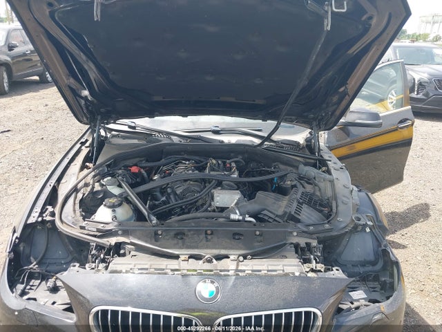 Продаж на аукціоні авто 2015 Bmw 528i Xdrive, vin: WBA5A7C52FD627266, номер лоту: 45292266