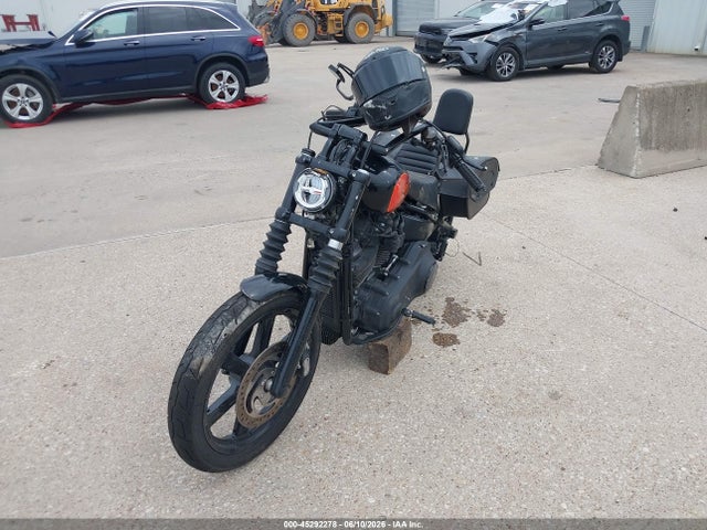 Harley-Davidson FXBBS 2022 1HD1YYK15NB013886 Image 2