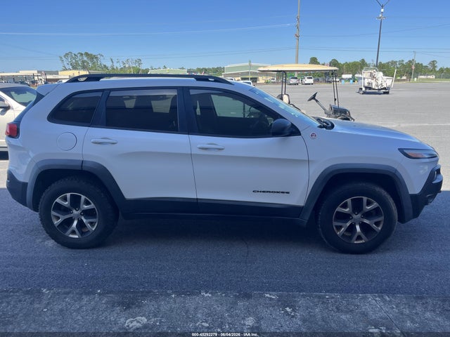 45292279 :رقم المزاد ، 1C4PJMBS3FW619697 vin ، 2015 Jeep Cherokee Trailhawk مزاد بيع