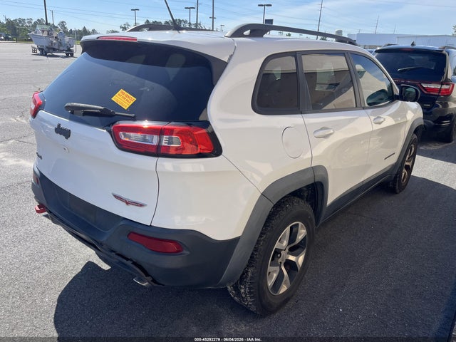 45292279 :رقم المزاد ، 1C4PJMBS3FW619697 vin ، 2015 Jeep Cherokee Trailhawk مزاد بيع