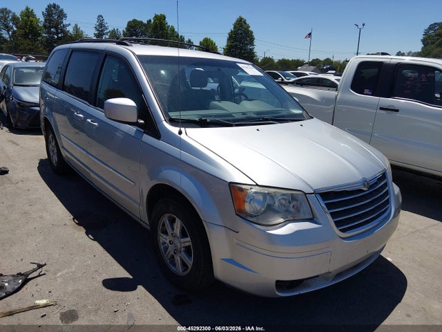 2010 Chrysler Town & Country Touring მანქანა იყიდება აუქციონზე, vin: 2A4RR5D12AR413617, აუქციონის ნომერი: 45292300