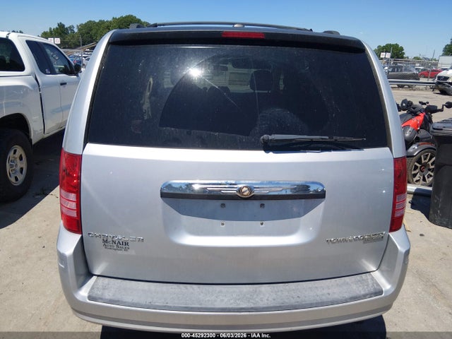 45292300 :رقم المزاد ، 2A4RR5D12AR413617 vin ، 2010 Chrysler Town & Country Touring مزاد بيع