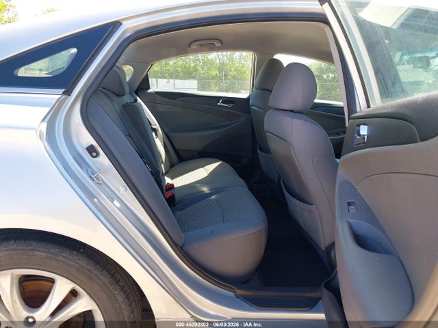45292303 :رقم المزاد ، 5NPEB4AC4BH043083 vin ، 2011 Hyundai Sonata Gls مزاد بيع