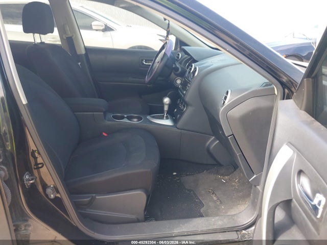 JN8AS5MT3FW663606 Nissan Rogue Select S