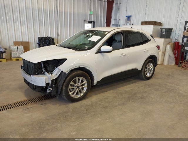 Ford ESCAPE SE 2020 1FMCU0G69LUA78748 Image 2