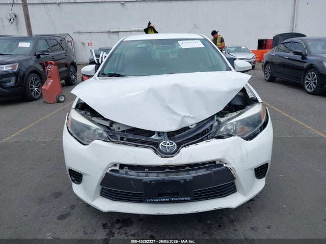 2T1BURHE5FC409207 Toyota COROLLA LE