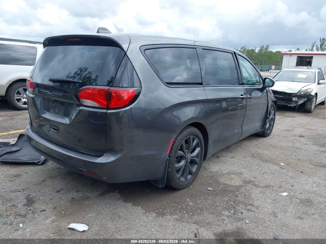 45292329 :رقم المزاد ، 2C4RC1FG8KR633332 vin ، 2019 Chrysler Pacifica Touring Plus مزاد بيع