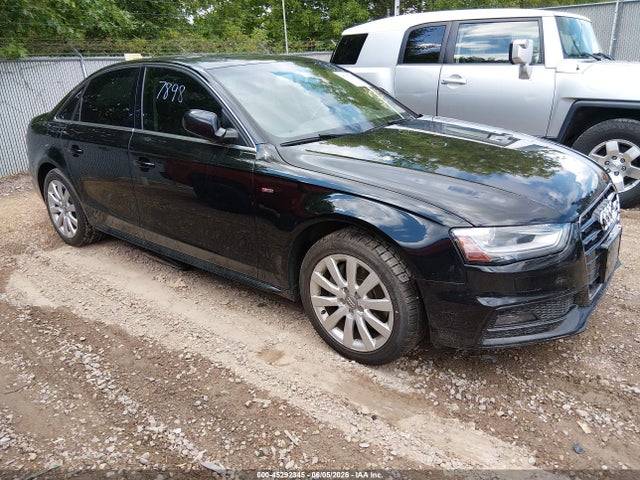 45292345 :رقم المزاد ، WAUBFAFL0FN012415 vin ، 2015 Audi A4 2.0t Premium مزاد بيع