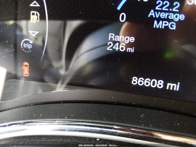 1C4RJFAG3KC837037 Jeep Grand Cherokee Laredo E 4x4