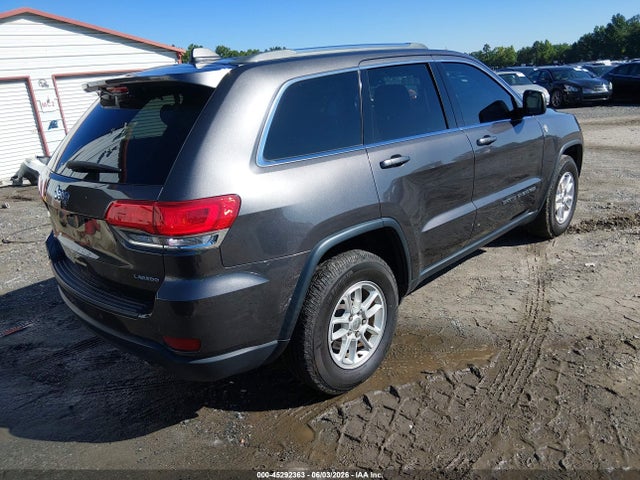 1C4RJFAG3KC837037 Jeep Grand Cherokee Laredo E 4x4