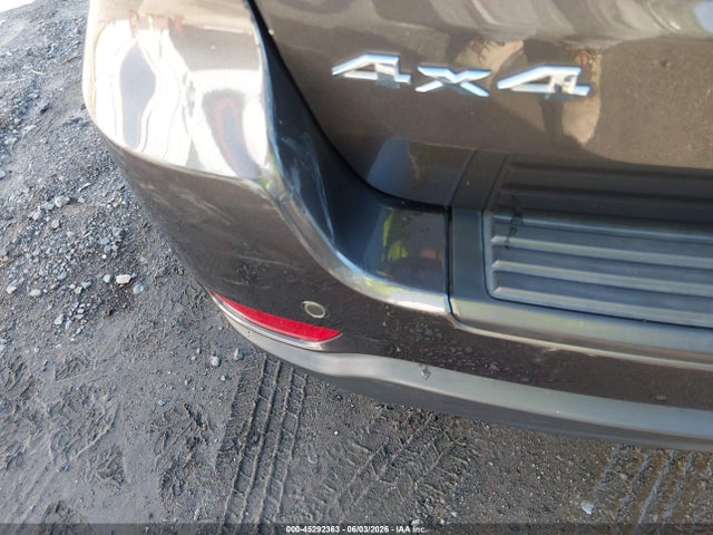 1C4RJFAG3KC837037 Jeep Grand Cherokee Laredo E 4x4