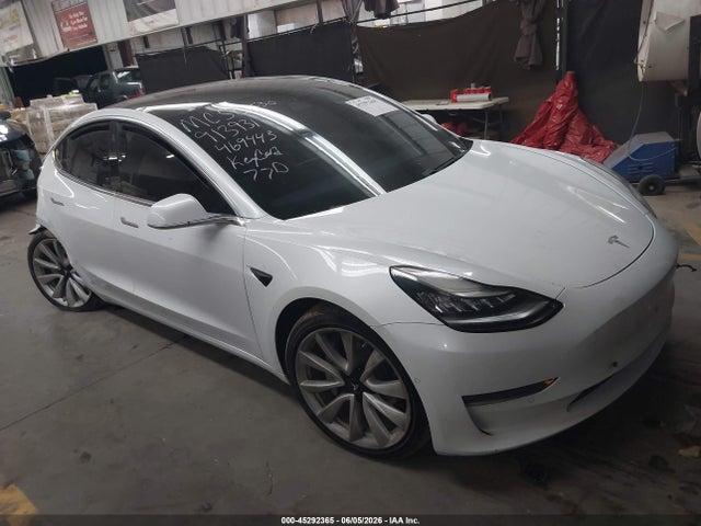 Продаж на аукціоні авто 2019 Tesla Model 3 Long Range/performance, vin: 5YJ3E1EB5KF469443, номер лоту: 45292365