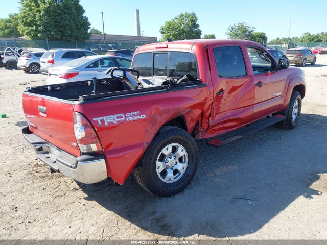 Toyota Tacoma Base V6 2015 3TMLU4EN7FM165577 Image 4
