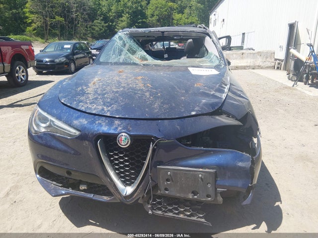 Продаж на аукціоні авто 2018 Alfa Romeo Stelvio Sport Awd, vin: ZASFAKPN2J7B80991, номер лоту: 45292414