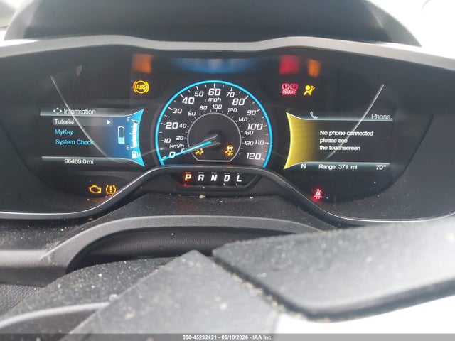 45292421 :رقم المزاد ، 1FADP5AU6JL102498 vin ، 2018 Ford C-max Hybrid Se مزاد بيع
