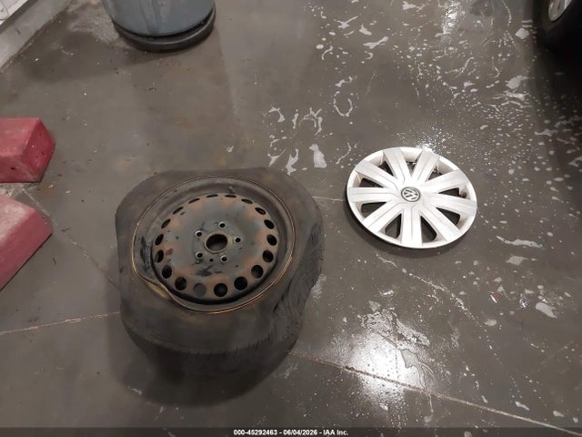 45292463 :رقم المزاد ، 3VW267AJ4GM301480 vin ، 2016 Volkswagen Jetta 1.4t S مزاد بيع