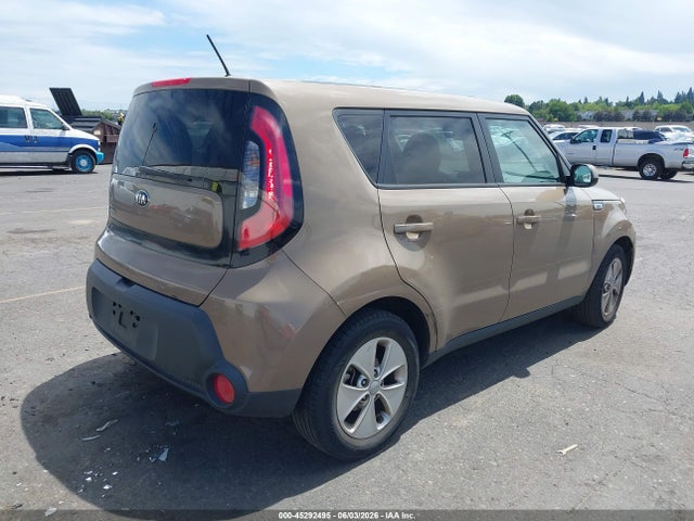 KNDJN2A25F7215049 KIA Soul