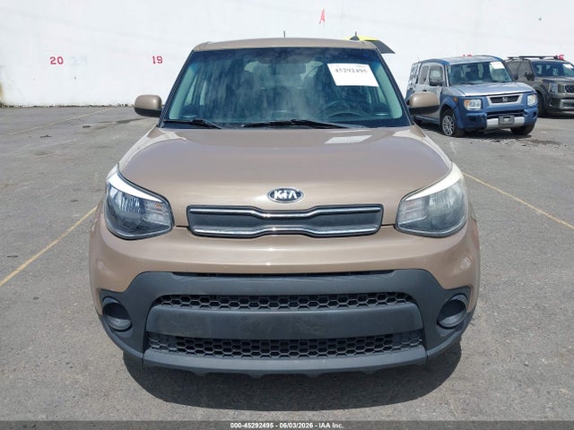 KNDJN2A25F7215049 KIA Soul