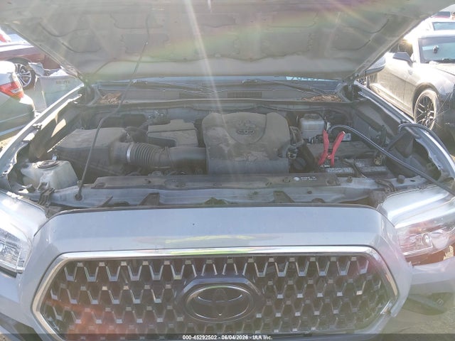 3TMCZ5AN5JM152204 Toyota Tacoma Trd Off Road