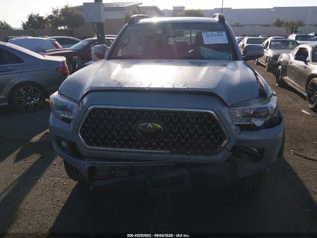 3TMCZ5AN5JM152204 Toyota Tacoma Trd Off Road