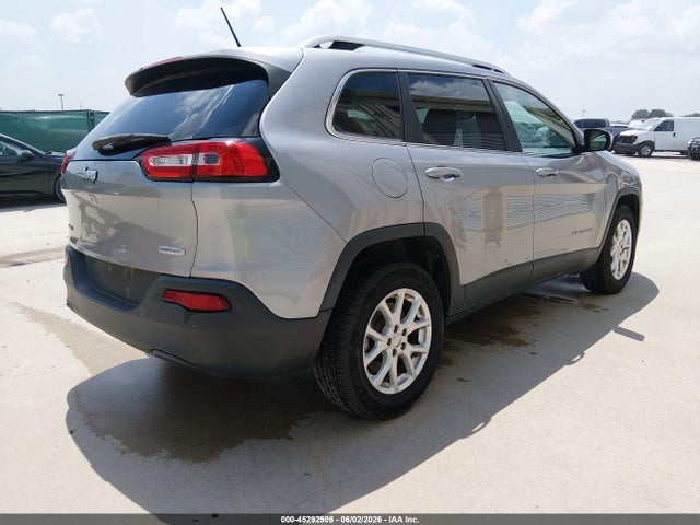 Jeep Cherokee Latitude 4x4 2018 1C4PJMCB4JD528604 Image 4