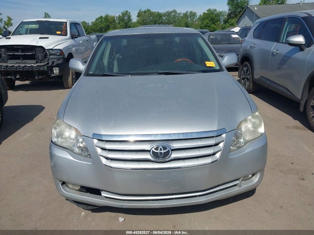 45292527 :رقم المزاد ، 4T1BK36B05U004333 vin ، 2005 Toyota Avalon Limited مزاد بيع